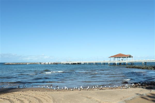 Redcliffe Pier (11/05/2023 - Credits: Screen Queensland)
