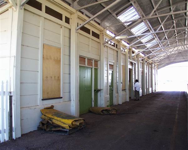Cunnamulla Railyards (25/12/2002)