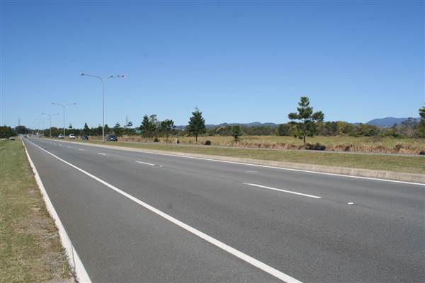 Robina Parkway (2/09/2013)