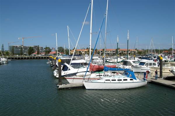 Raby Bay Marina (9/10/2007)