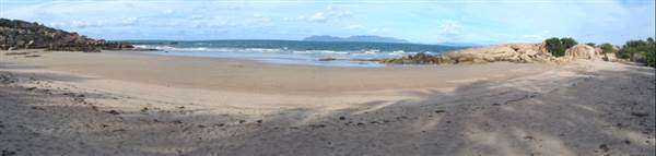 Rose Bay (Bowen) (8/11/2006)
