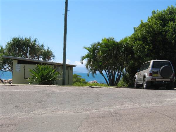 Rose Bay (Bowen) (8/11/2006)