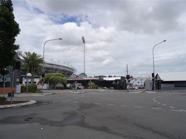 Cnr Logan Rd & Jurgens St (24/01/2014 - Credits: Angus Ledgerwood)