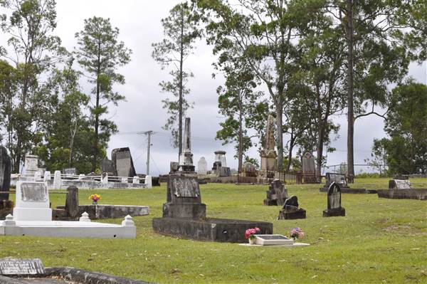 Nerang Cemetery (29/01/2014)