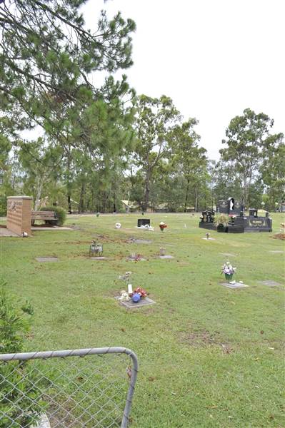 Nerang Cemetery (29/01/2014)