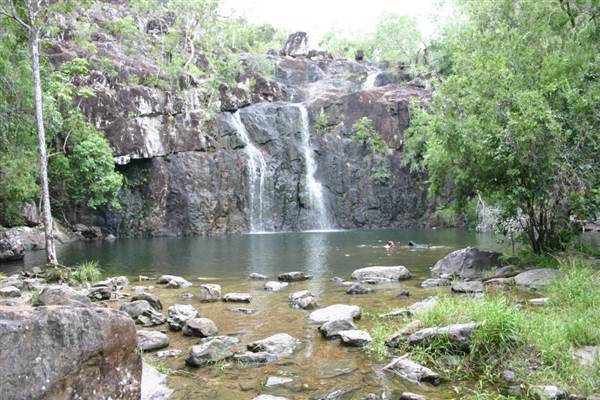 Whitsundays - Cedar Creek Falls (8/01/2007)