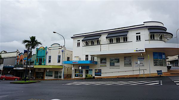 Innisfail - Streetscapes (1/11/2019 - Credits: Karen Jones)