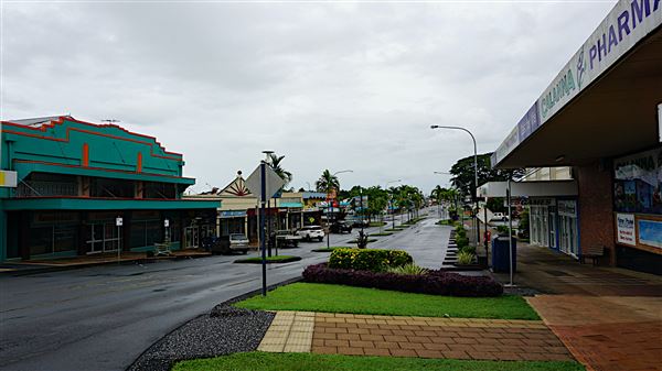 Innisfail - Streetscapes (1/11/2019 - Credits: Karen Jones)
