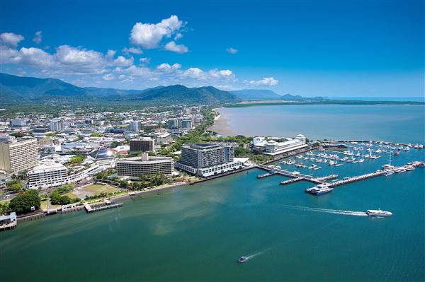 Cairns - Overview (6/02/2020 - Credits: Tourism and Events Queensland)