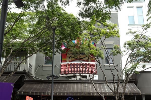 Brunswick Street Mall (25/04/2023 - Credits: Screen Queensland)