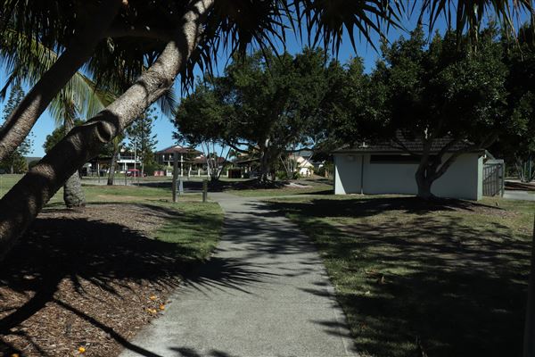 Raby Bay - Foreshore Park (8/05/2023 - Credits: Screen Queensland)