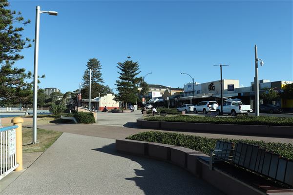 Redcliffe Pier (11/05/2023 - Credits: Screen Queensland)