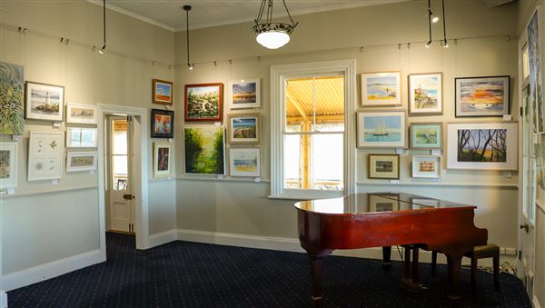 Grand View Hotel (15/06/2023 - Credits: Screen Queensland)