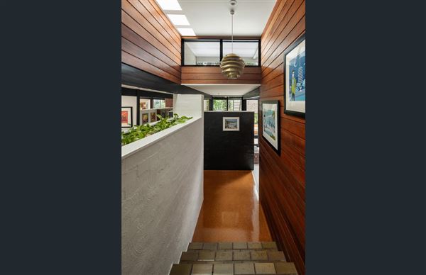 Petersen House - Mid-Century Modern (1/03/2025 - Credits: realestate.com.au)