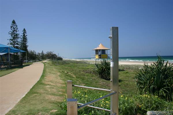 Nobby Beach and Headland (14/12/2007)