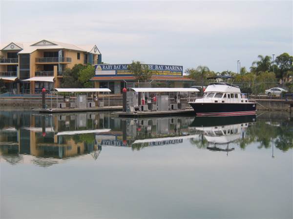 Raby Bay Marina (9/10/2007)