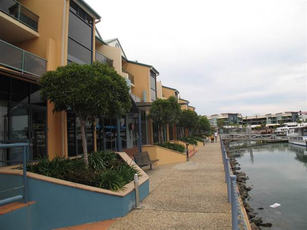 Raby Bay Marina (9/10/2007)