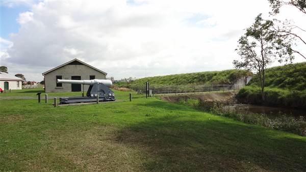 Fort Lytton National Park - General (26/11/2013)