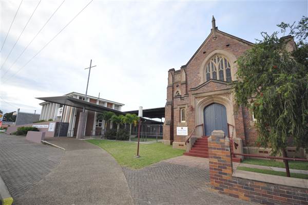 Bundaberg Uniting Church (27/05/2014 - Credits: Angus Ledgerwood)