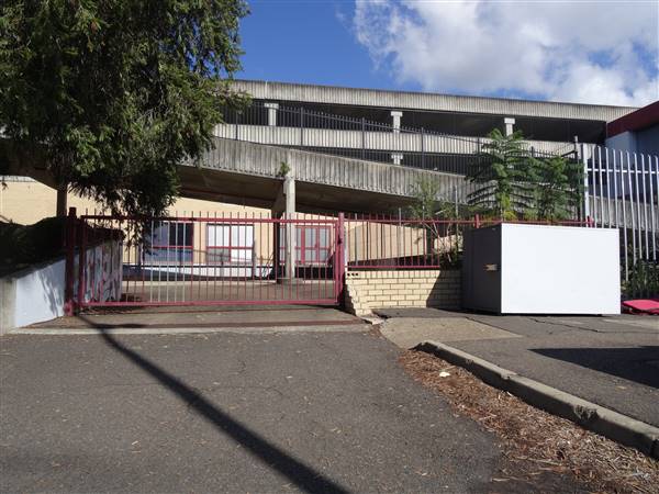 Ipswich Health Plaza Parkade (24/06/2015)