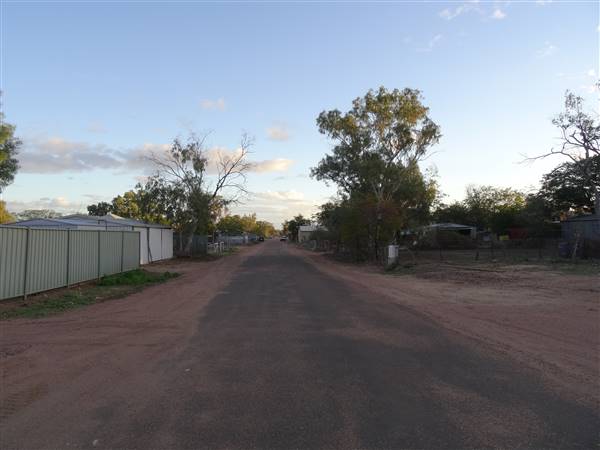 Longreach Township (8/07/2015 - Credits: Neil McGegor)