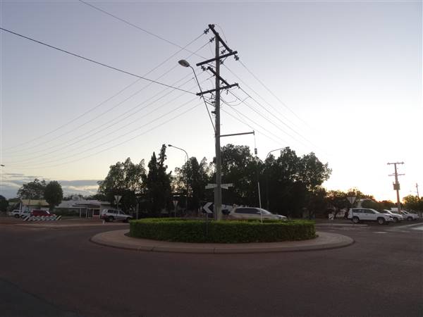 Longreach Township (8/07/2015 - Credits: Neil McGegor)