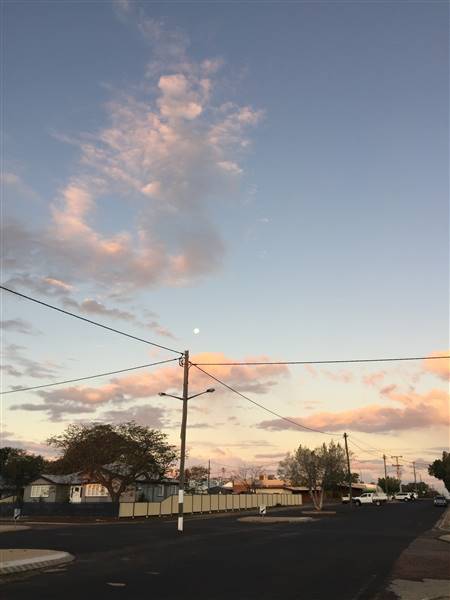 Longreach Township (8/07/2015 - Credits: Neil McGegor)