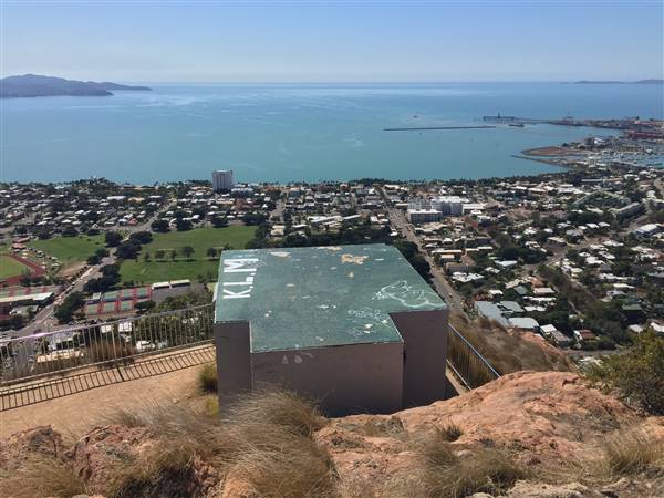 Townsville - Abandoned WW2 Bunker (1/09/2015 - Credits: Neil McGregor)