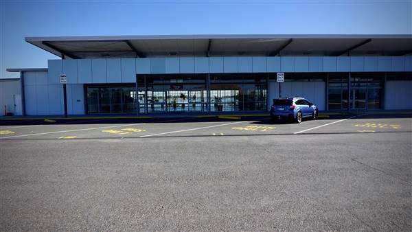 Port of Brisbane - Multi Use Terminal Building (5/12/2016 - Credits: Neil McGregor)