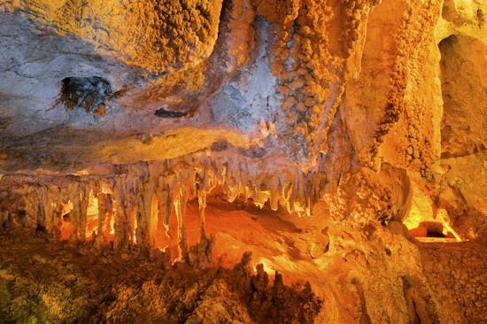 Capricorn Caves (4/12/2018 - Credits: unknown)
