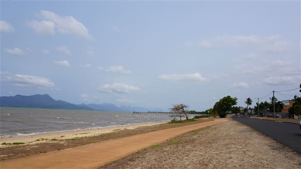 Cardwell - Coastline & Jetty (21/11/2019 - Credits: © Karen Jones)