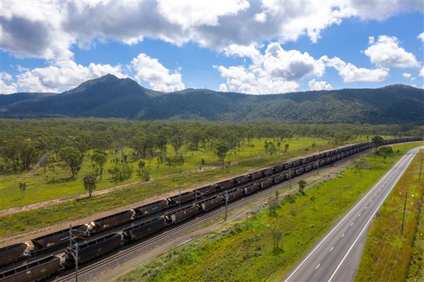 Mount Larcom (1/01/2019 - Credits: William Debois Photopia Studio)
