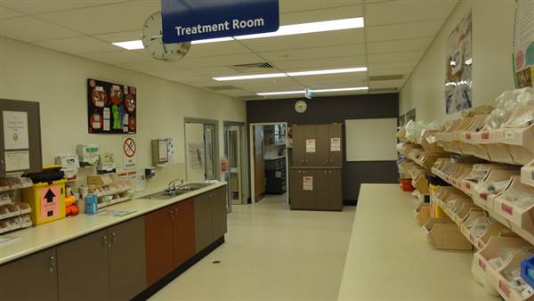 Hospital Wards & Nurses Stations - School of Pharmacy and Medical Sciences, Griffith University (2/09/2013)