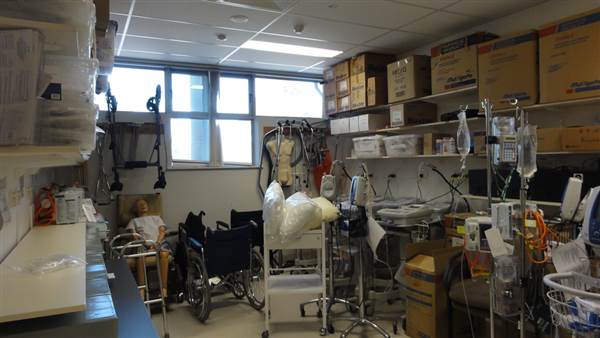 Hospital Wards & Nurses Stations - School of Pharmacy and Medical Sciences, Griffith University (2/09/2013)