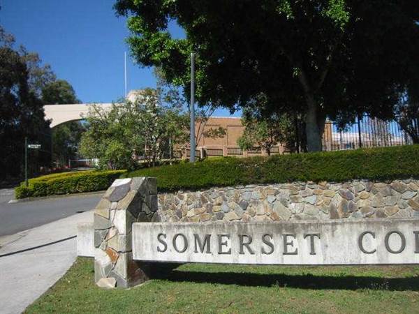 Somerset College - Primary and Secondary School (2/09/2013)