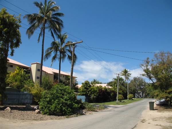 Rose Bay (Bowen) (8/11/2006)