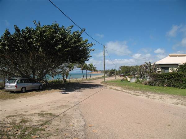 Rose Bay (Bowen) (8/11/2006)