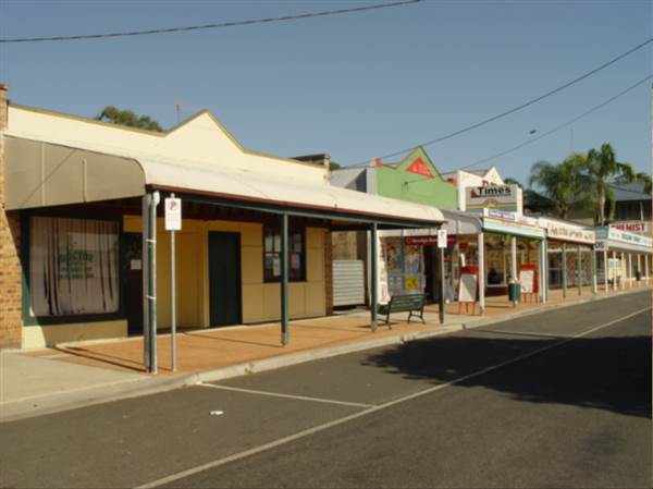 Toogoolawah Township (28/01/2005)