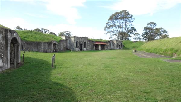 Fort Lytton National Park - General (26/11/2013)