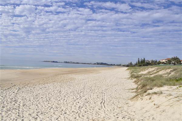 Tugun - Beach & Surf Club (19/05/2013 - Credits: Angus Ledgerwood)