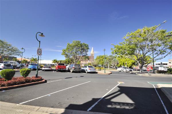 Bundaberg - City Streetscapes (27/05/2014)