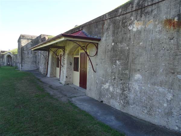 Fort Lytton National Park - Military Fortification (5/06/2015)