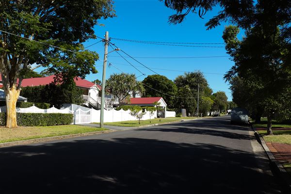 Graceville Streetscape (10/05/2023 - Credits: Screen Queensland)