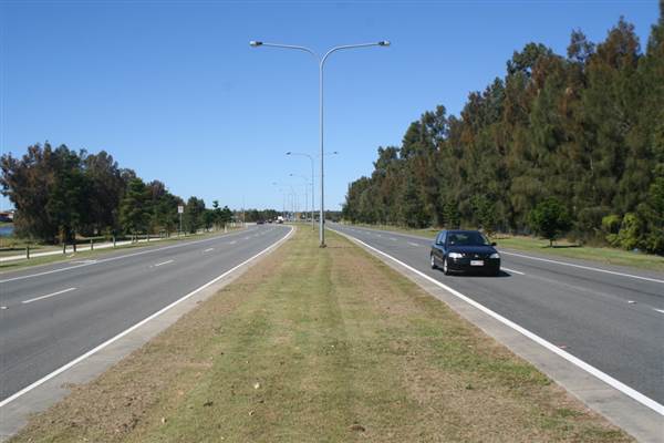 Robina Parkway (2/09/2013)