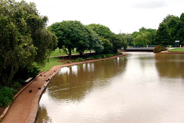 Lake Annand (16/01/2006)