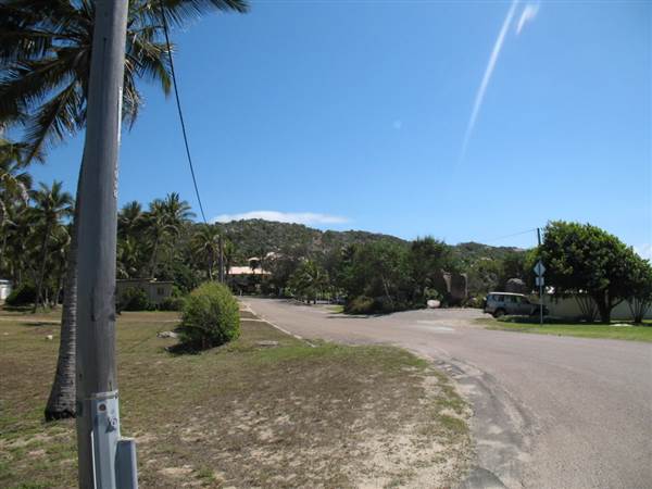 Rose Bay (Bowen) (8/11/2006)
