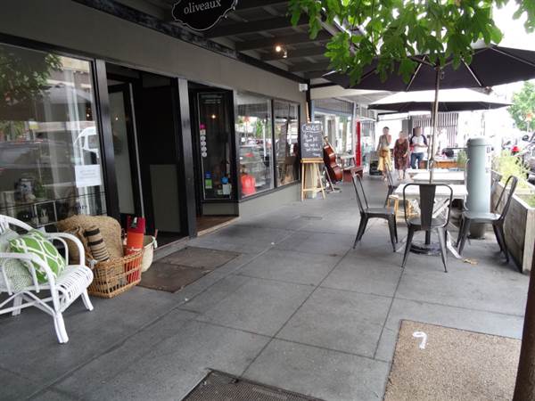 Cnr Logan Rd & Jurgens St (24/01/2014 - Credits: Angus Ledgerwood)