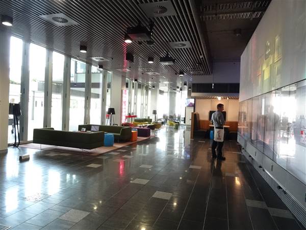 QUT Garden Point - Science & Engineering Centre - Interior