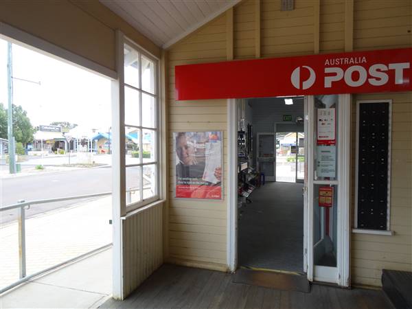 Longreach Post Office (10/07/2015)