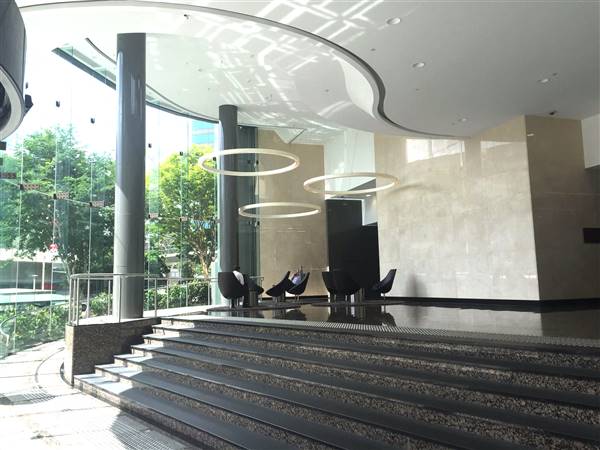 Eagle Street Lobby - Downtown Brisbane (1/04/2016)